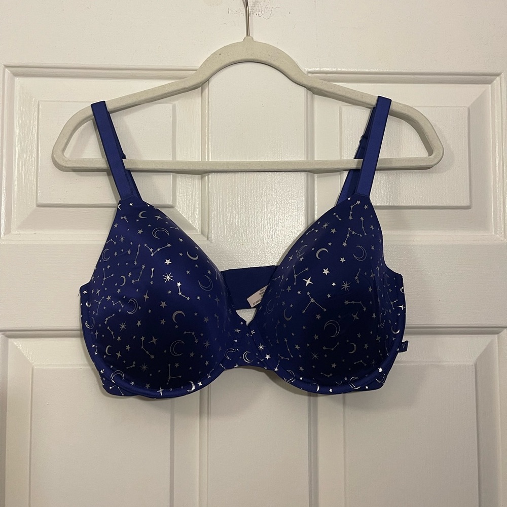 Victoria’s Secret Navy Blue Constellations Bra